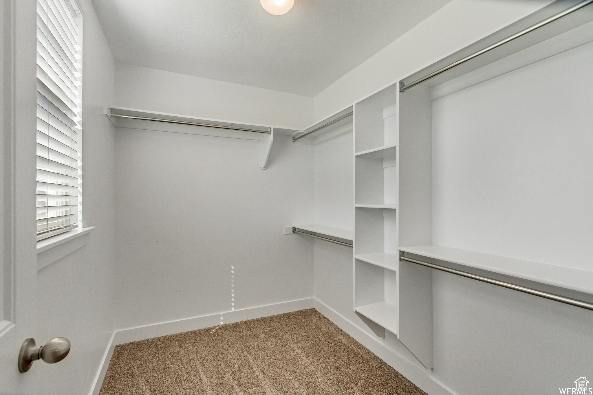 COLONIAL PARK - Residential