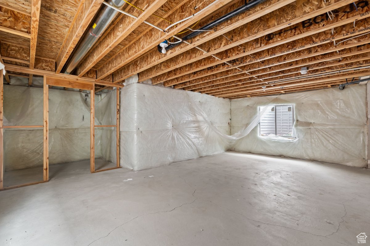 COLONIAL PARK - Residential