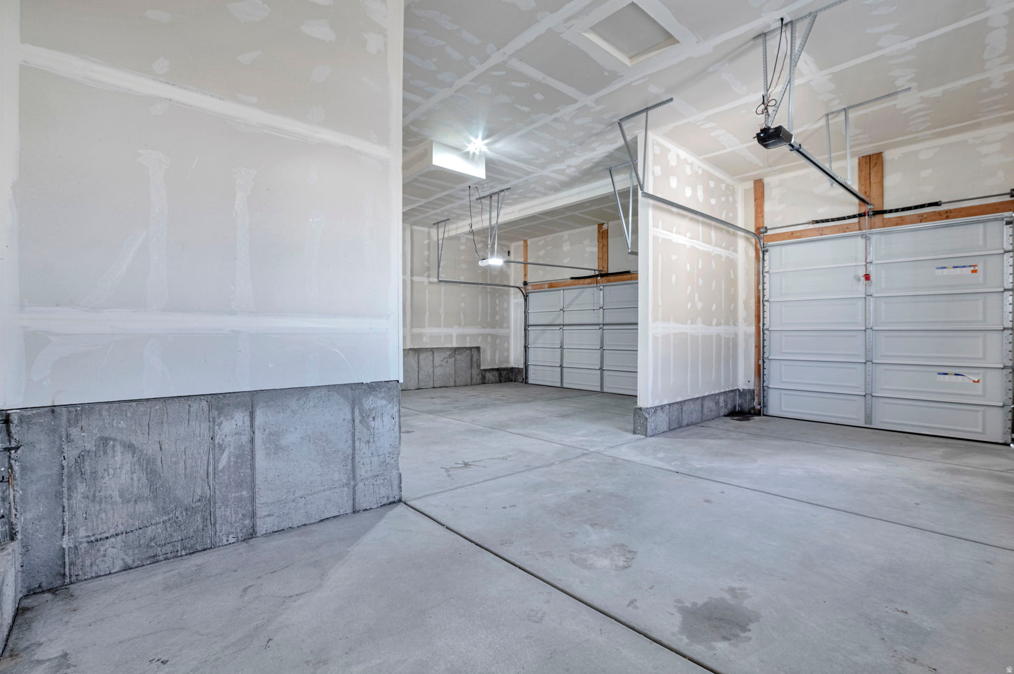 GLOVER ESTATES - Residential