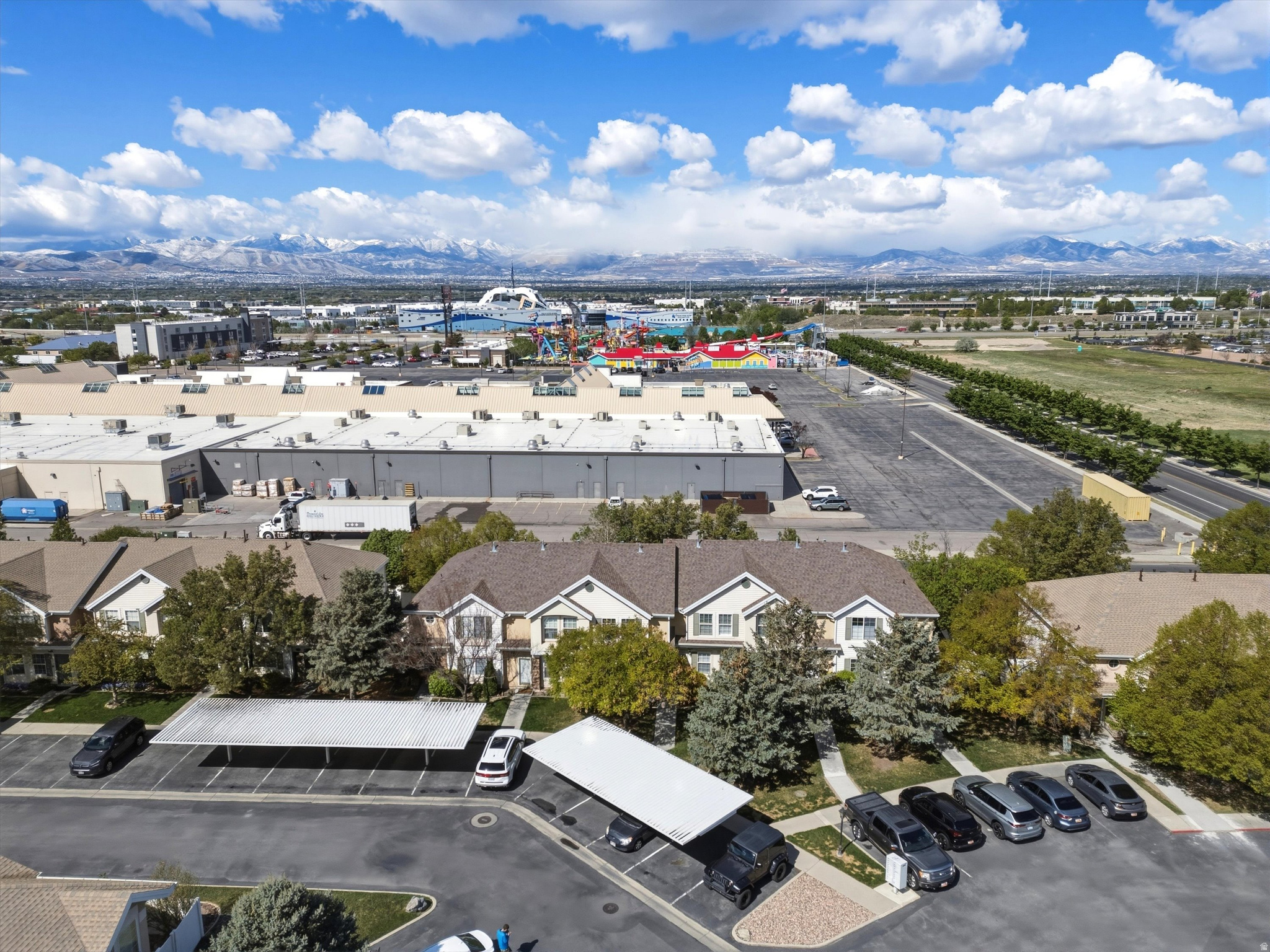 SOUTH WILLOW CREEK C - Residential