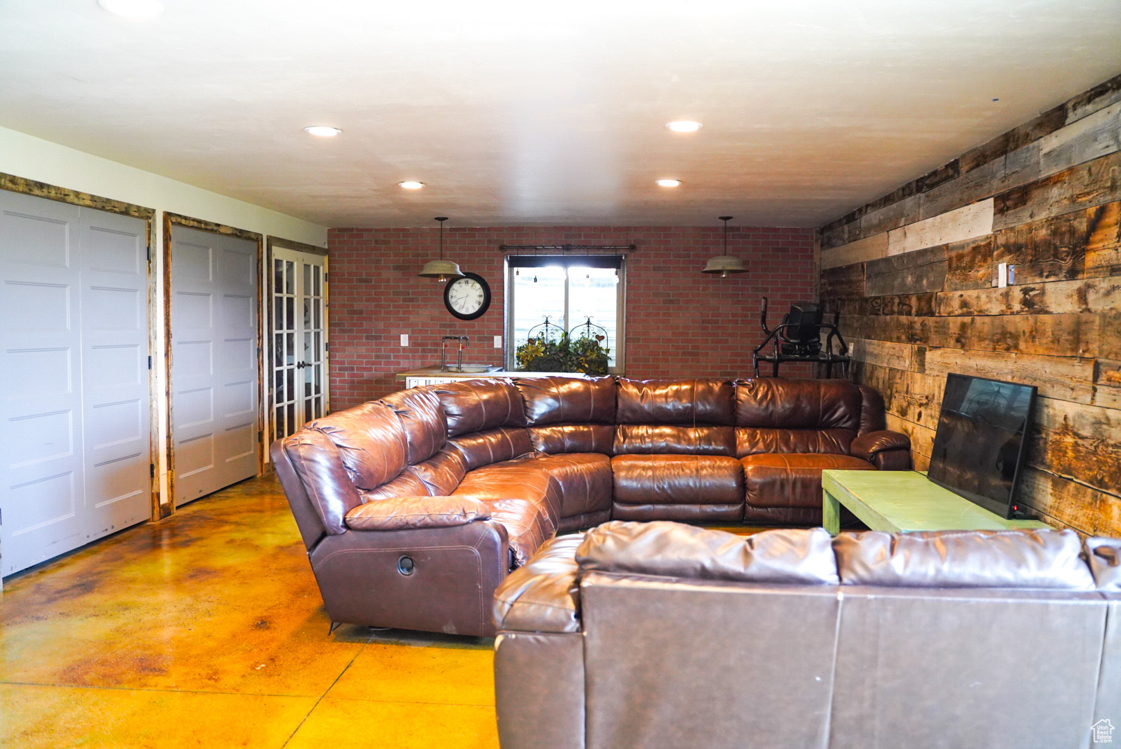 SUNDERLAND - Residential