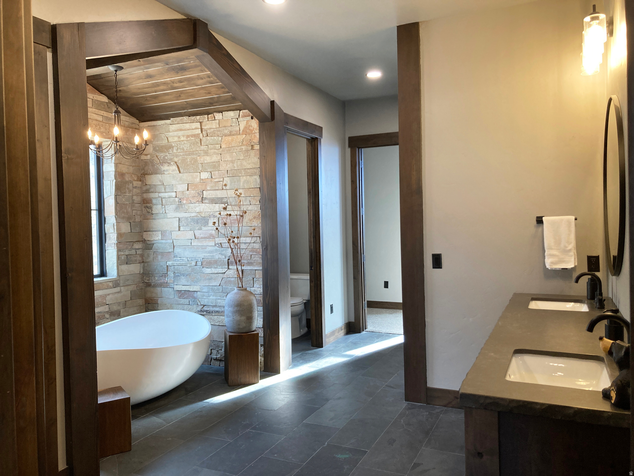 COTTAGES AT HOBBLECREEK - Residential