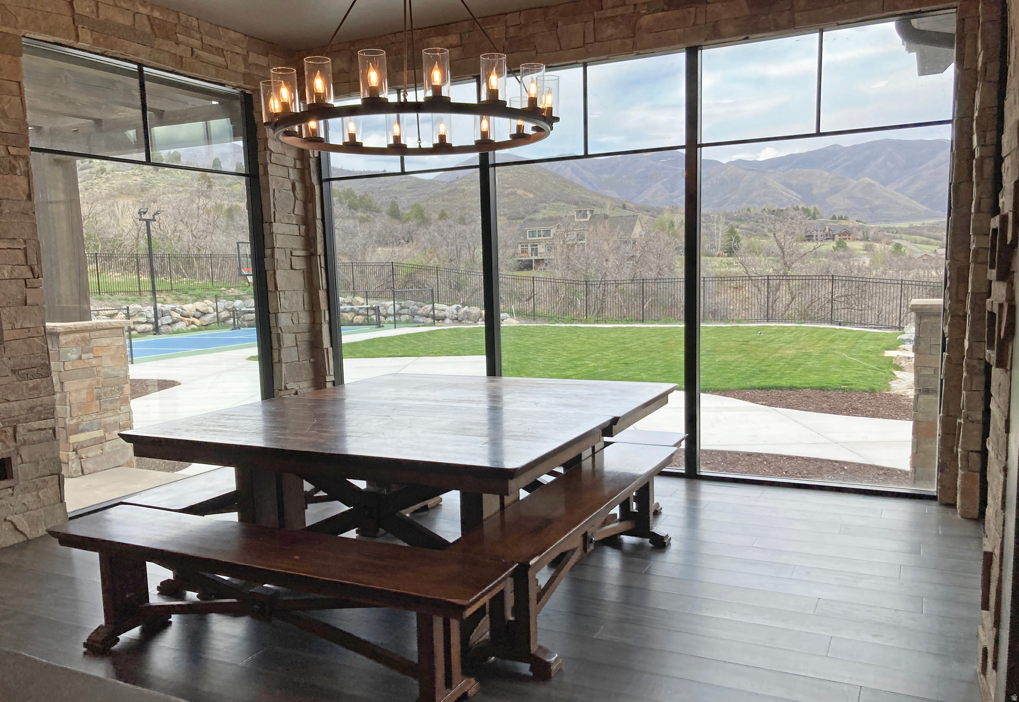 COTTAGES AT HOBBLECREEK - Residential