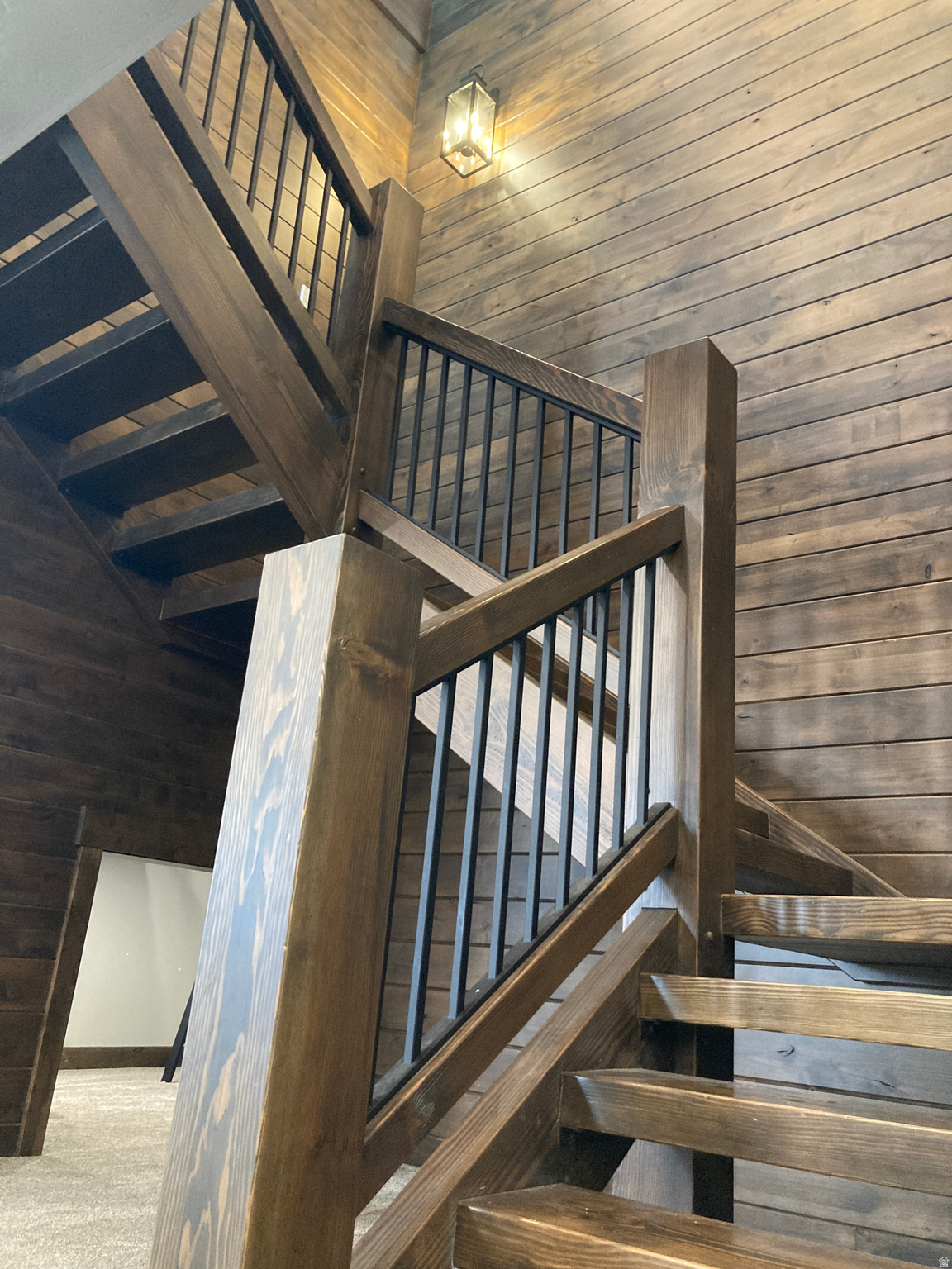 COTTAGES AT HOBBLECREEK - Residential