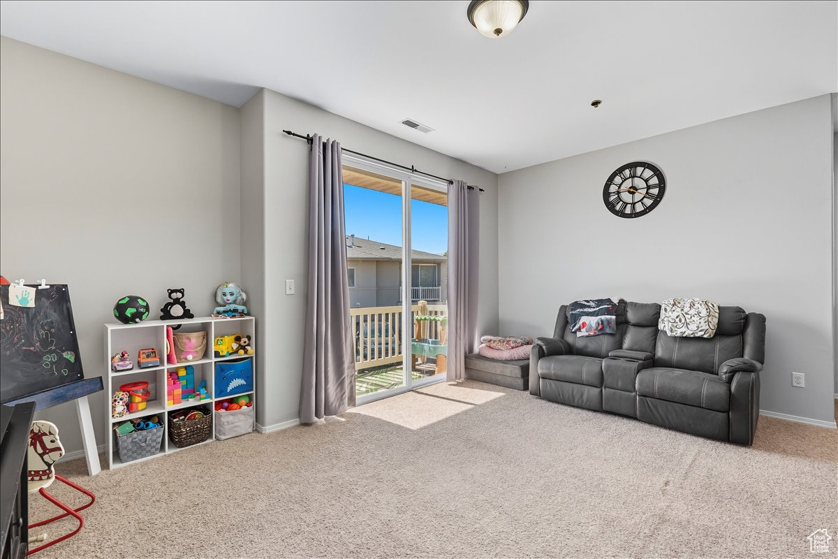 IVY SPRINGS - Residential