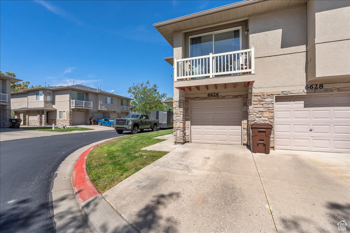 IVY SPRINGS - Residential