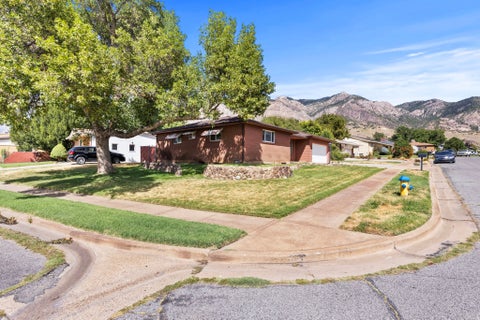 Tiny photo for 1008 HENDERSON DR, Ogden, UT 84404 (MLS # 2181246)