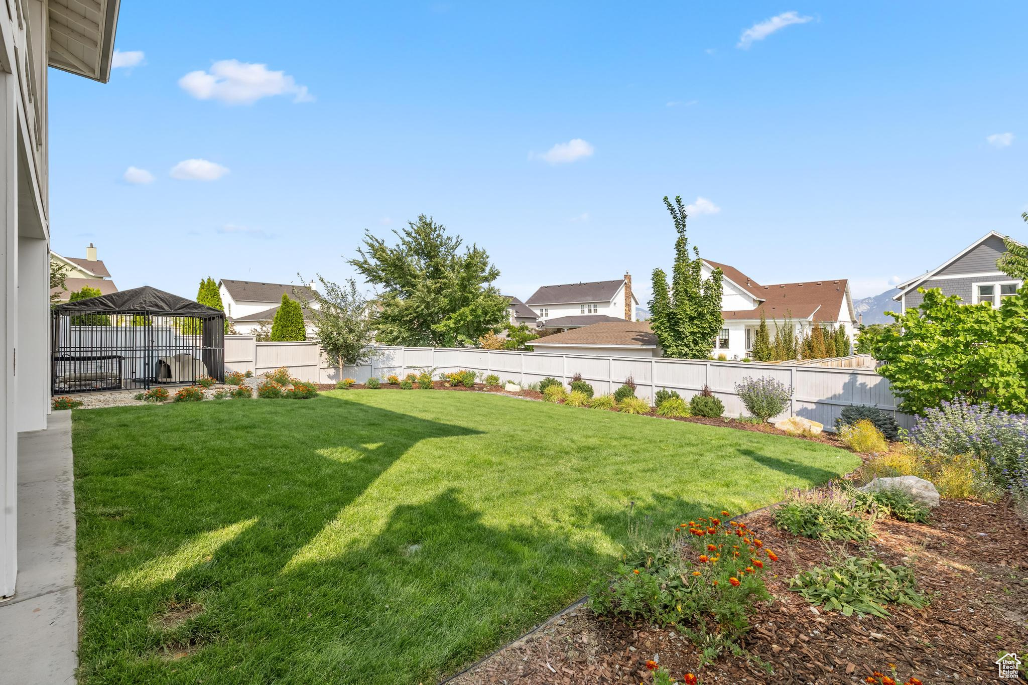 KENNECOTT - Residential
