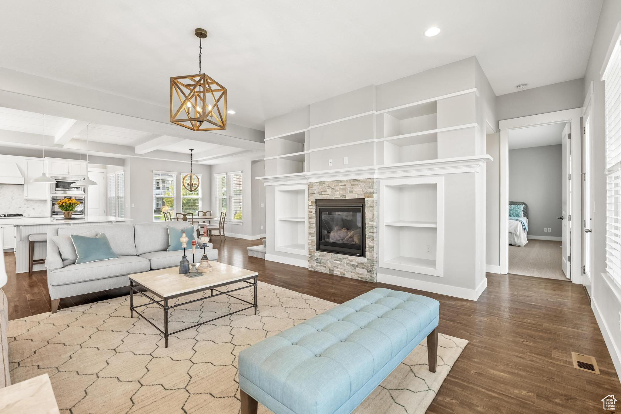 KENNECOTT - Residential