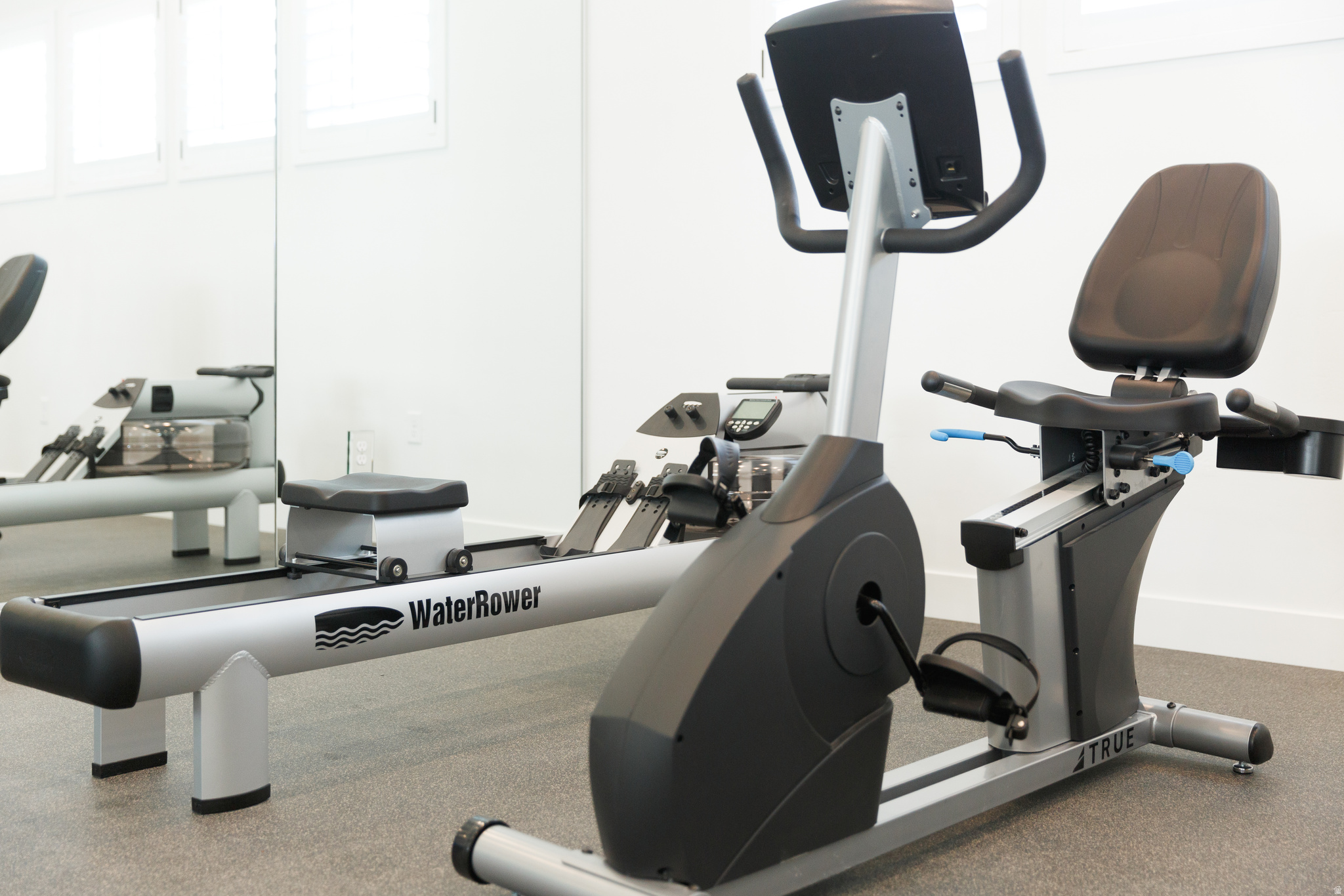 VILLAS AT STONE CREEK 55+ COMMUNITY - Residential