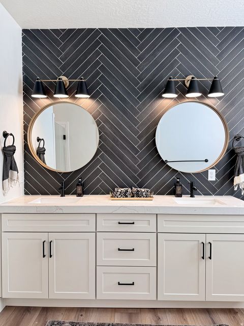 Tiny photo for 4868 W BAYARD LN S, West Jordan, UT 84081 (MLS # 2142577)