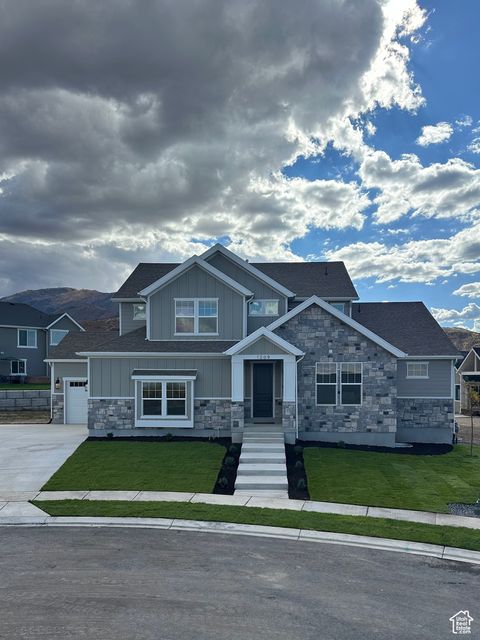 Photo of 1209 N BRAMBLE PL #29, Elk Ridge, UT 84651 (MLS # 2057624)
