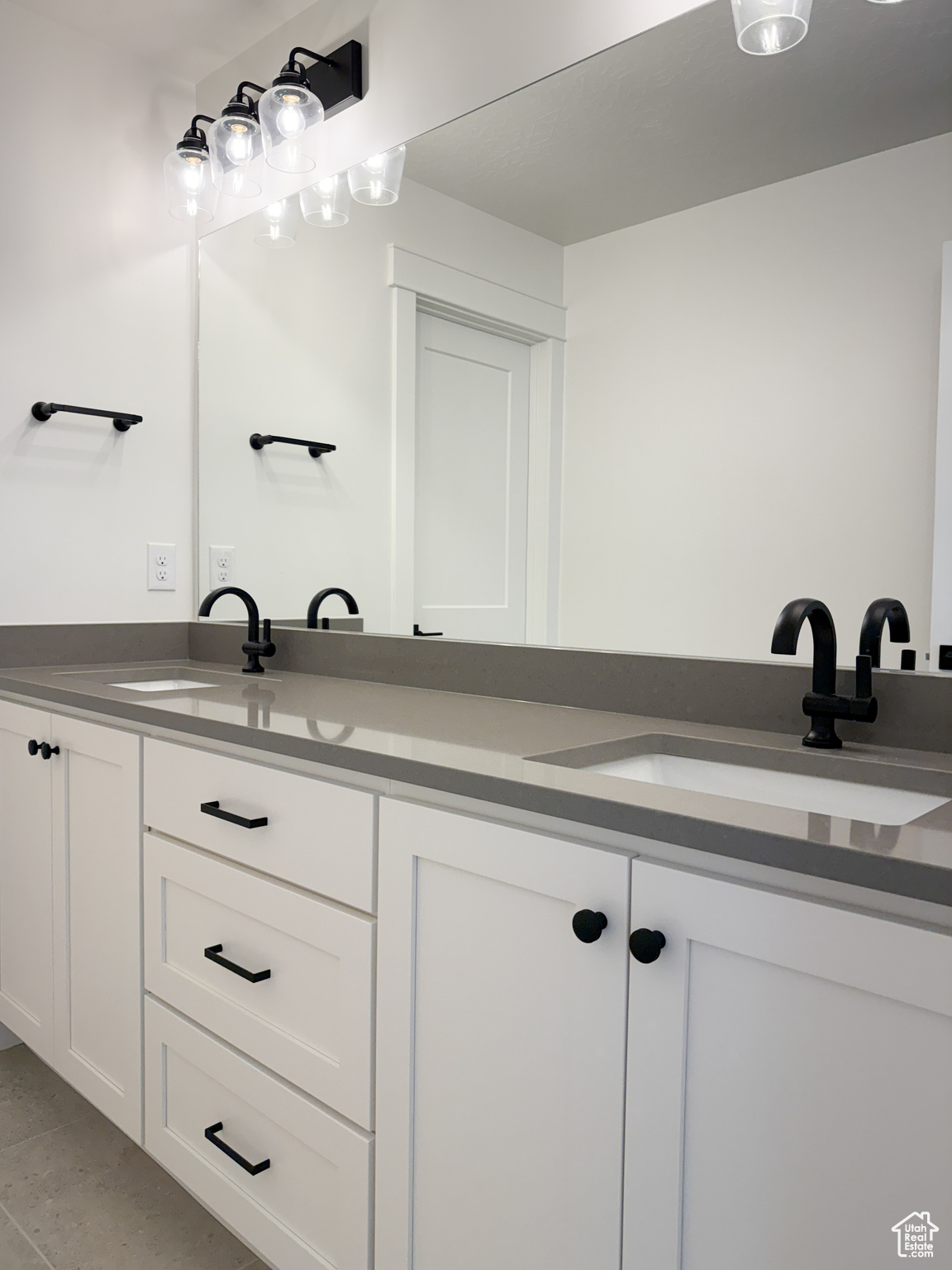 AMBLEVIEW ESTATES - Residential