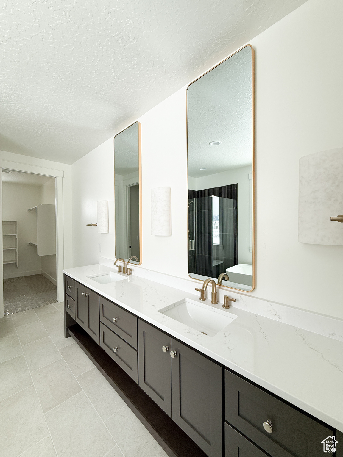 AMBLEVIEW ESTATES - Residential