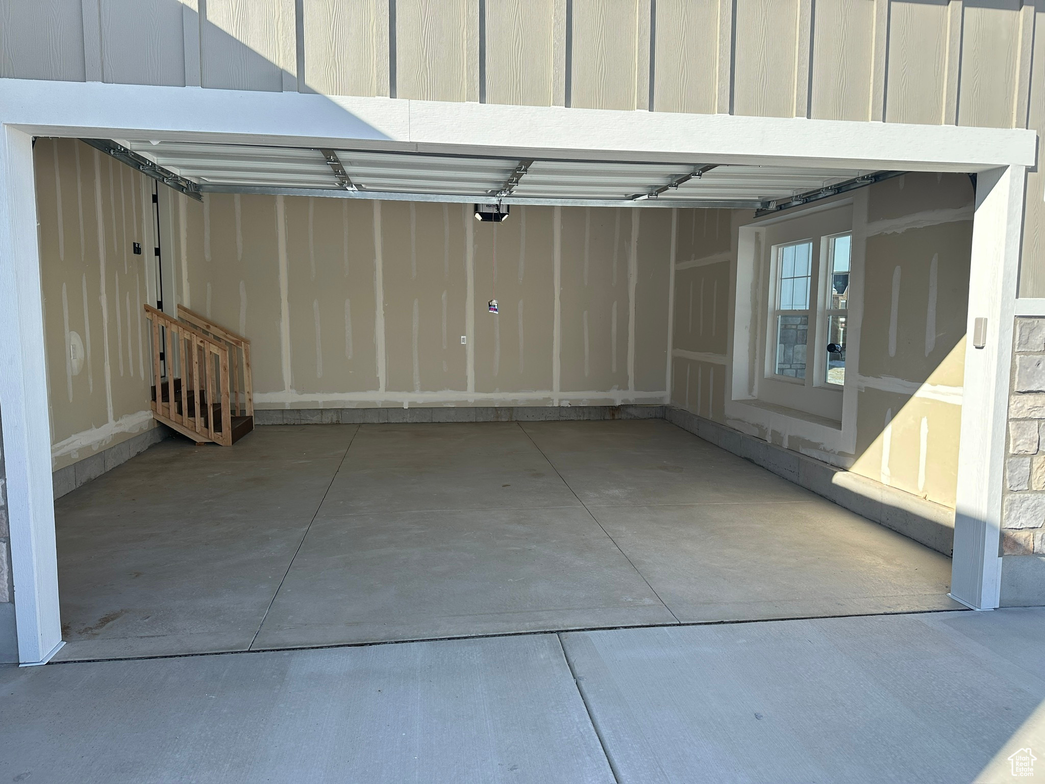 AMBLEVIEW ESTATES - Residential