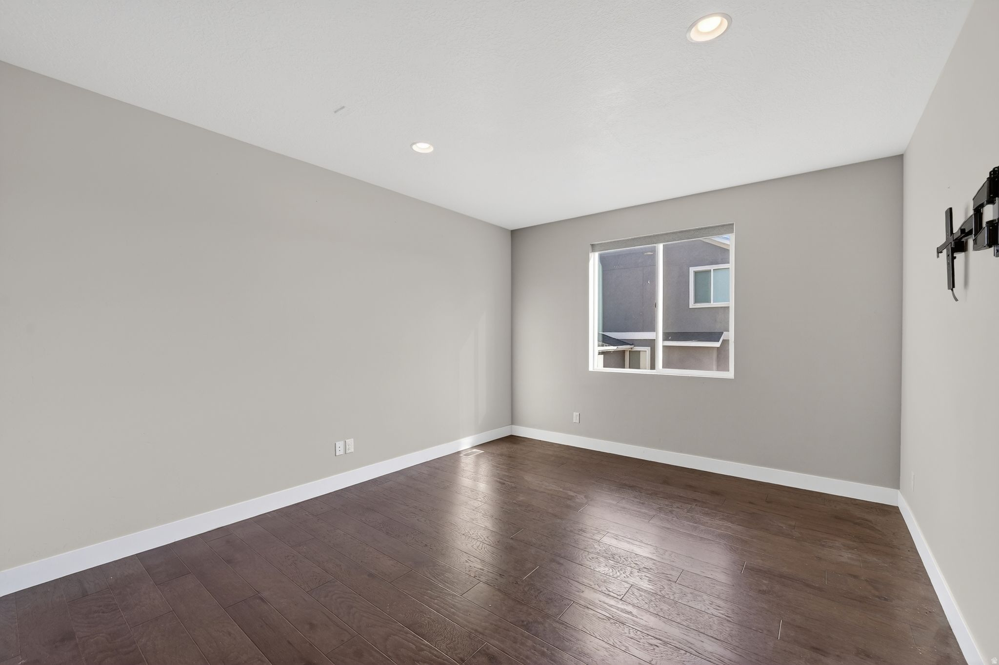 IRONWOOD AT SARATOGA - Residential