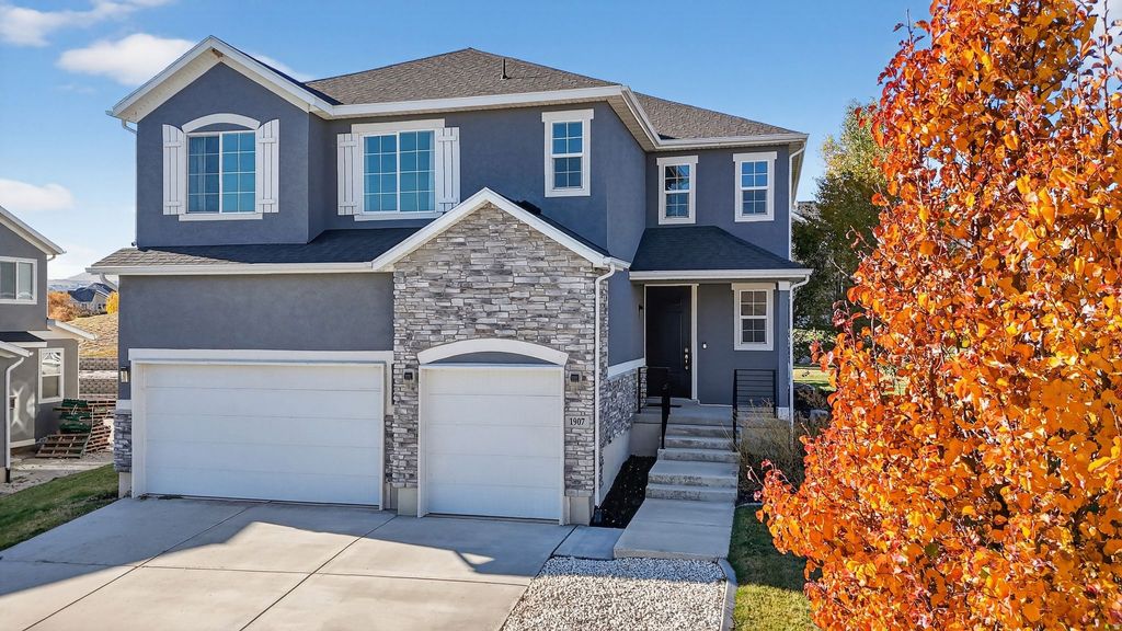 Photo of 1907 S CENTENNIAL BLVD, Saratoga Springs, UT 84045 (MLS # 2126015)