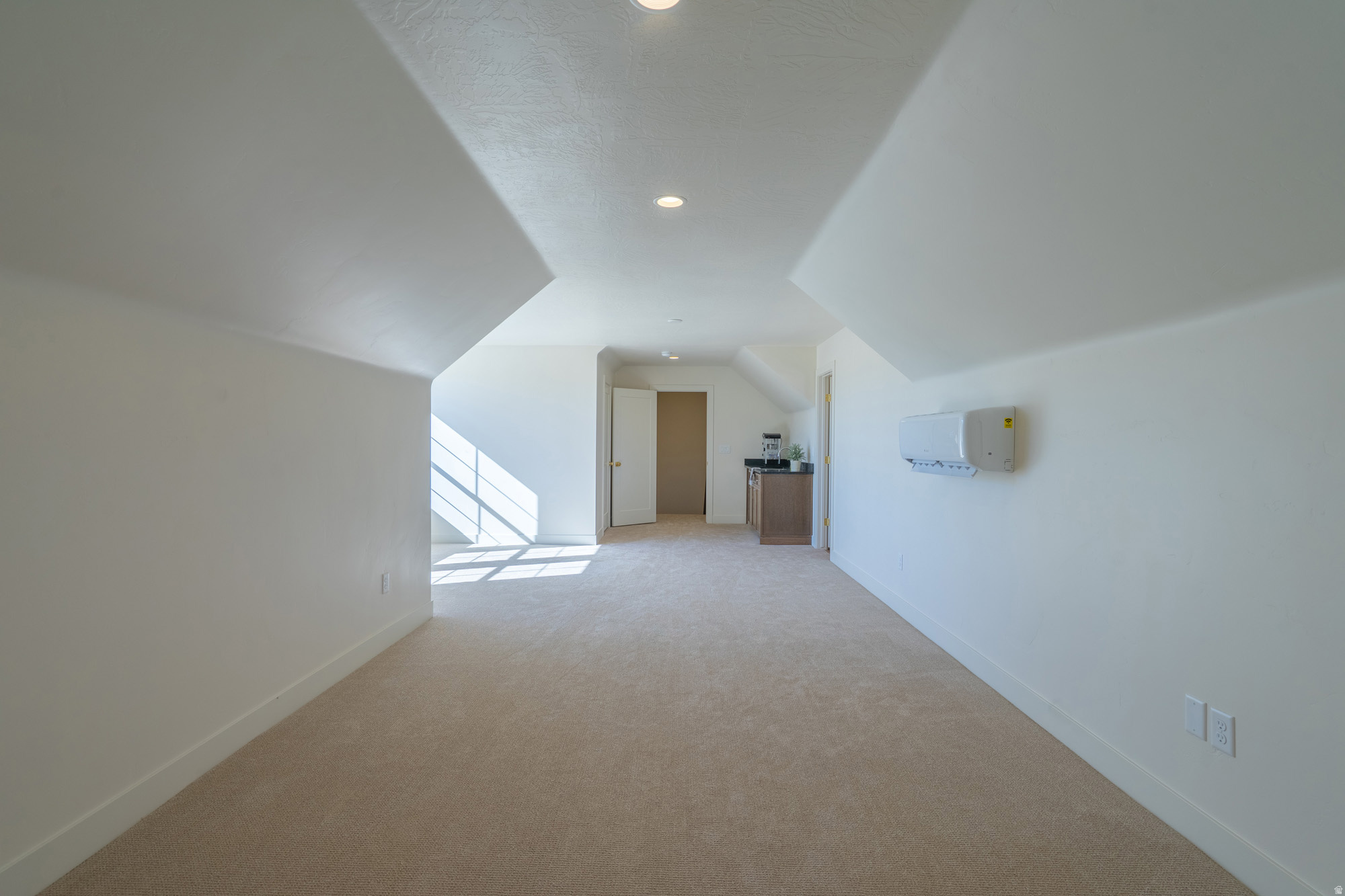 NORTH HILL EST - Residential