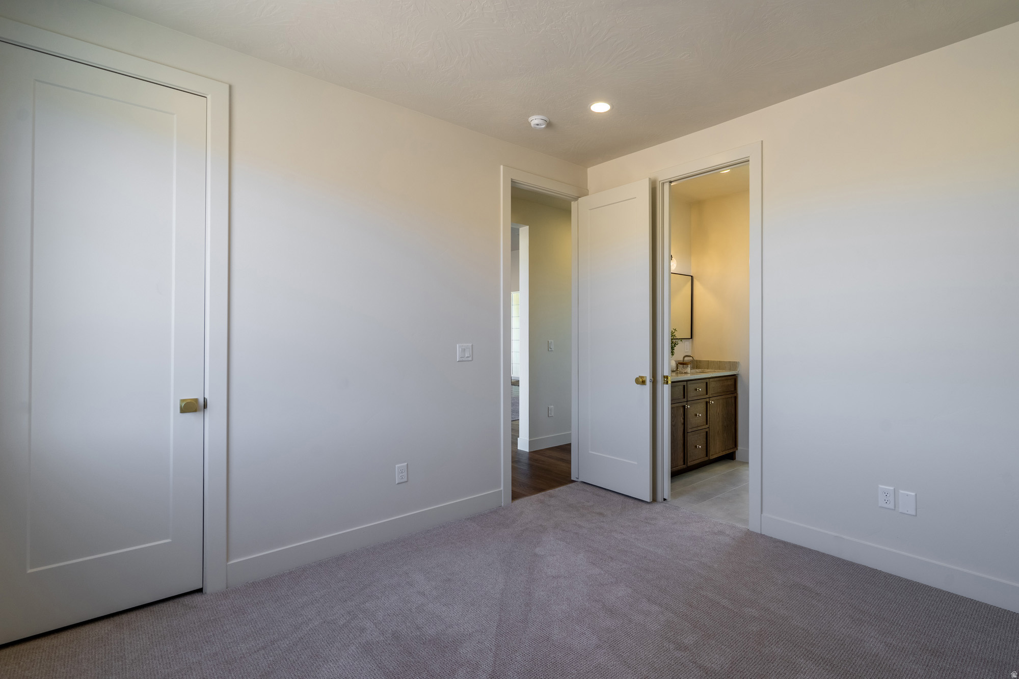 NORTH HILL EST - Residential