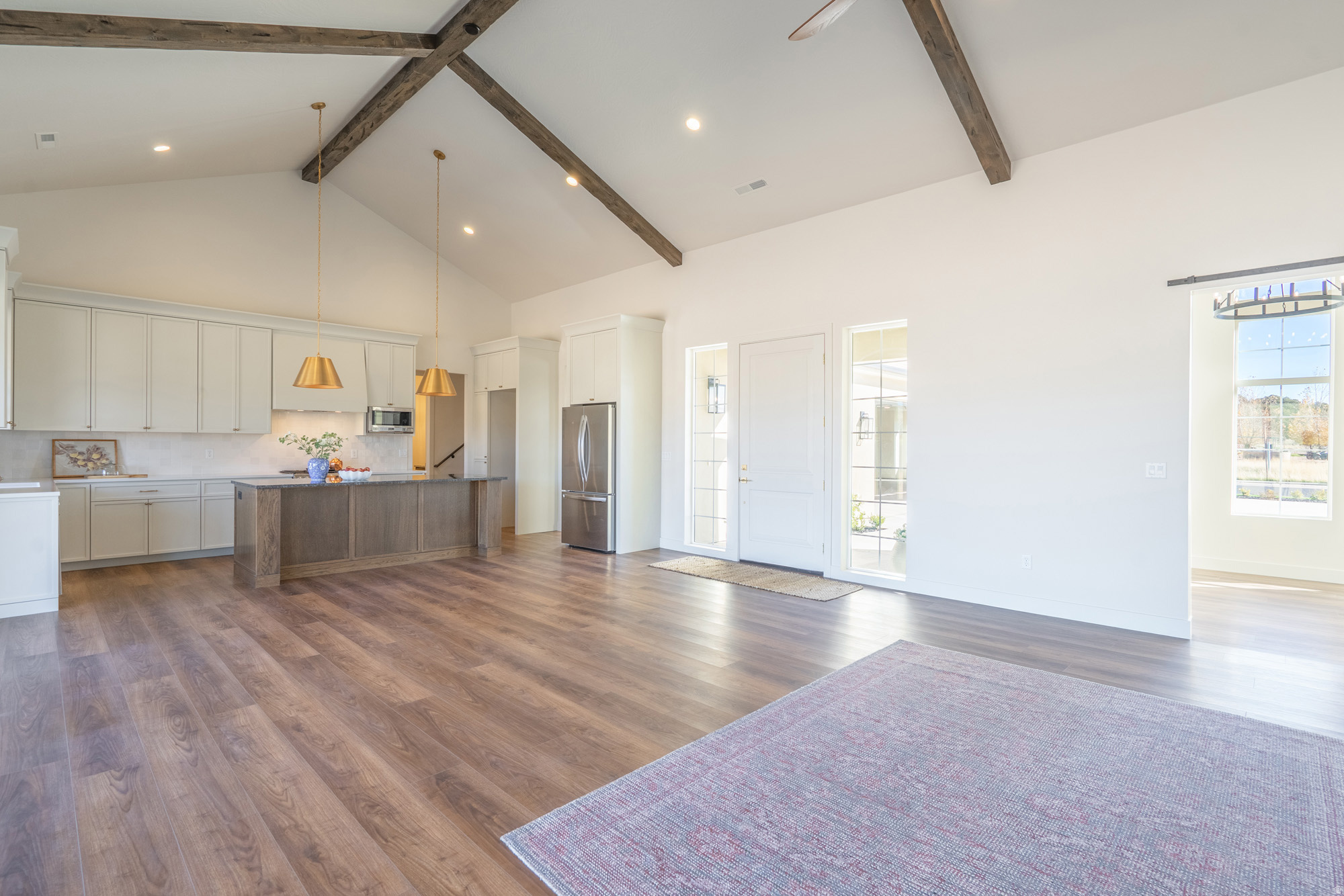 NORTH HILL EST - Residential