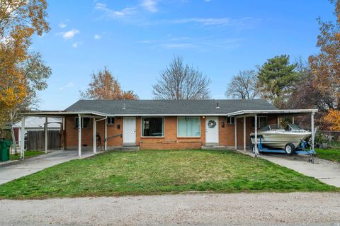 Photo of 1249 E SIERRA WAY S, Millcreek, UT 84106 (MLS # 2122916)