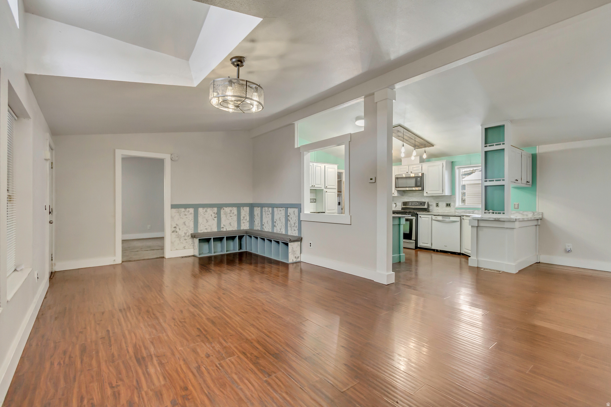 RIDGEWOOD ESTATES - Residential