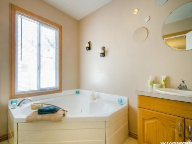 CANYON RIM - Residential