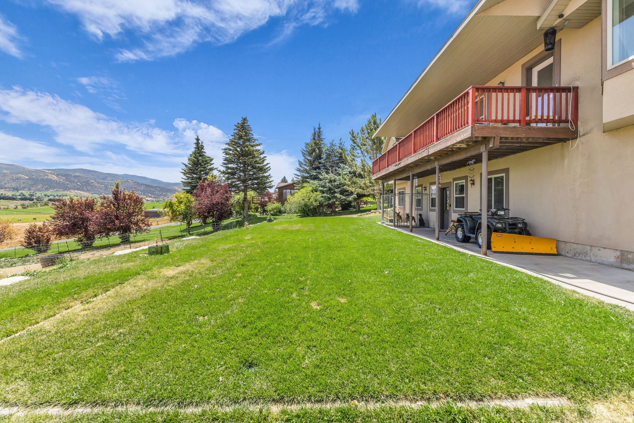 NORTH SUMMIT - Residential