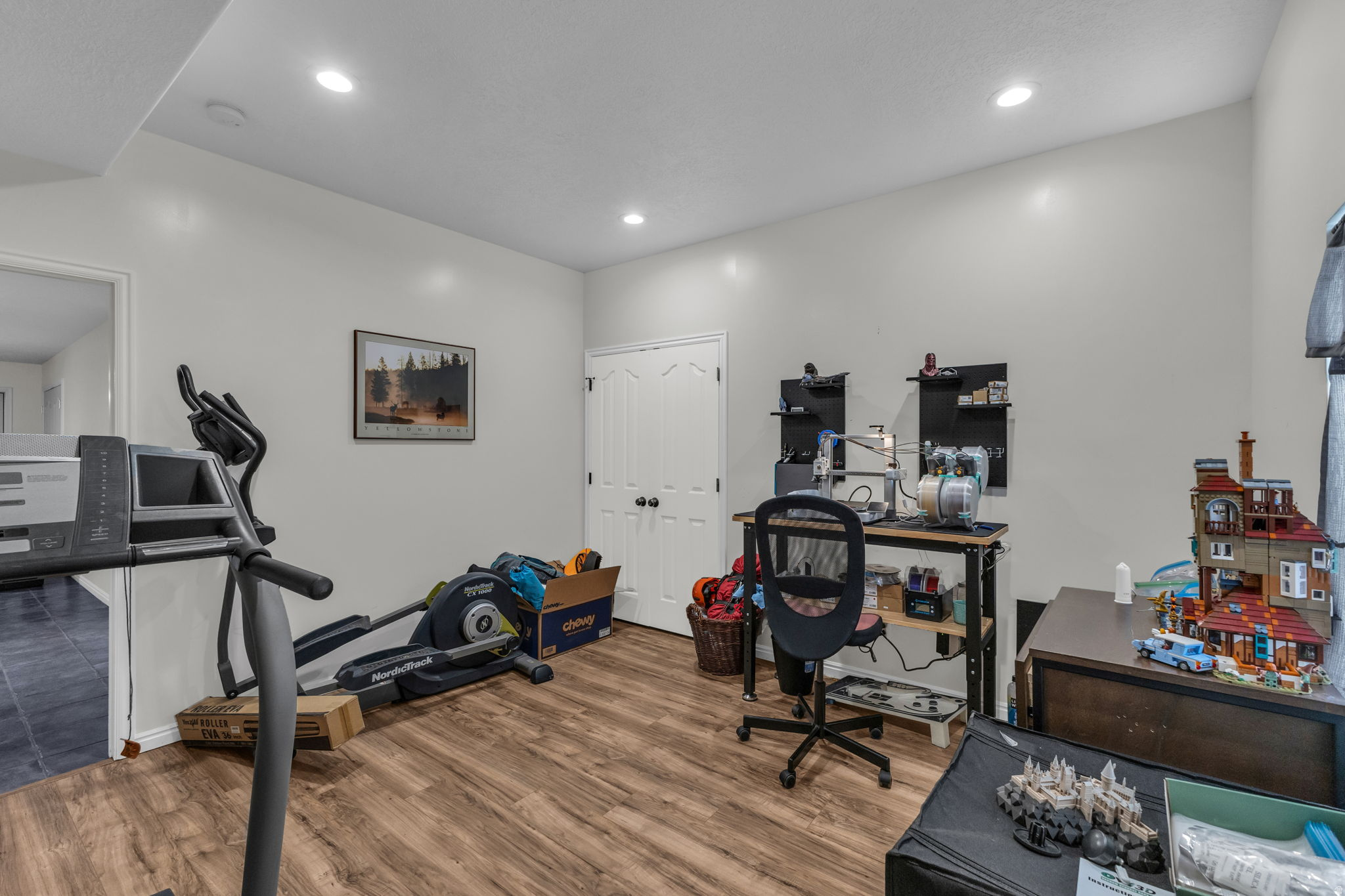 NORTH SUMMIT - Residential