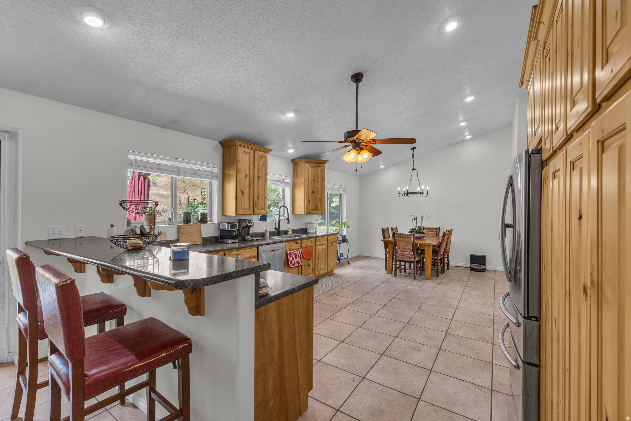 NORTH SUMMIT - Residential