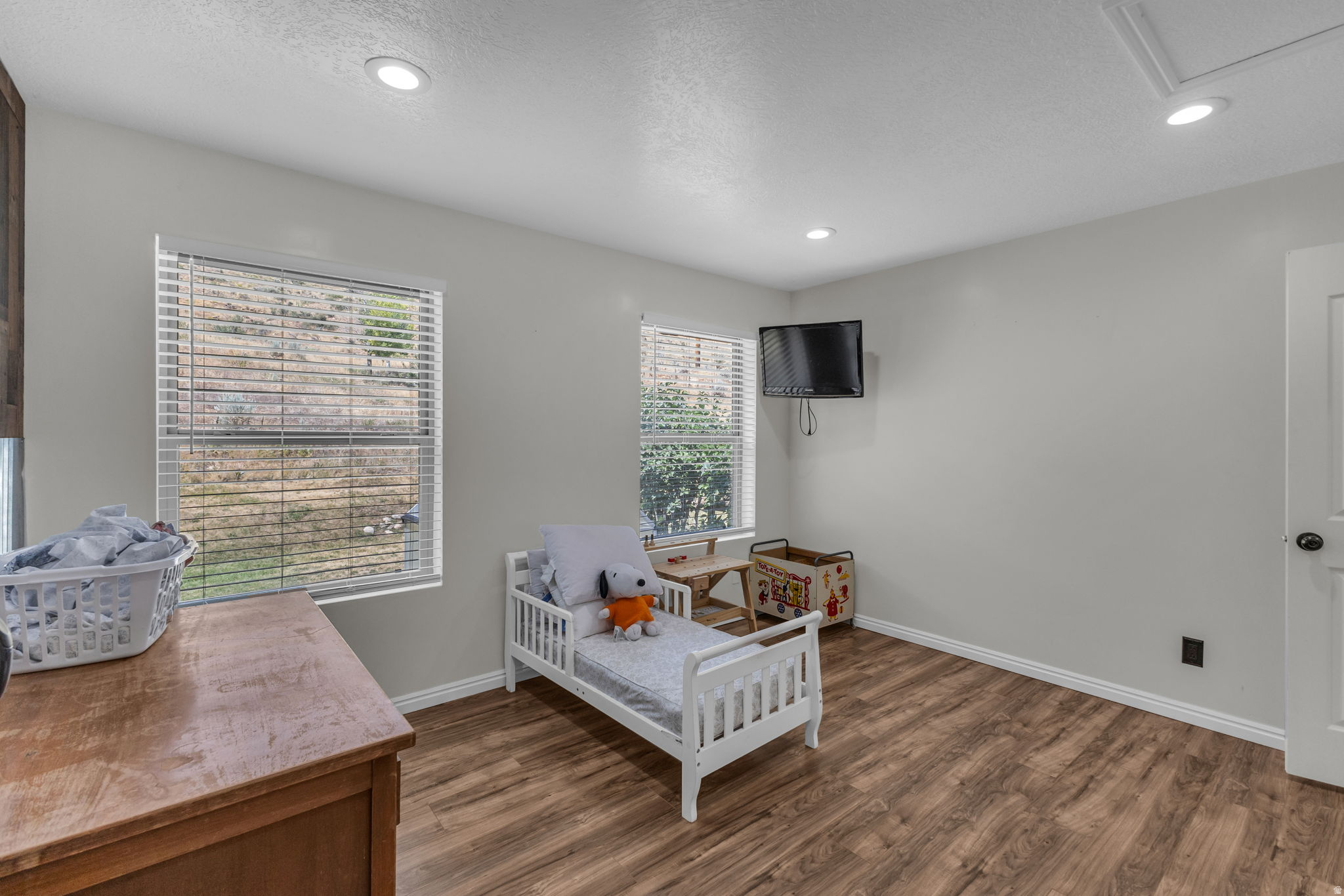 NORTH SUMMIT - Residential