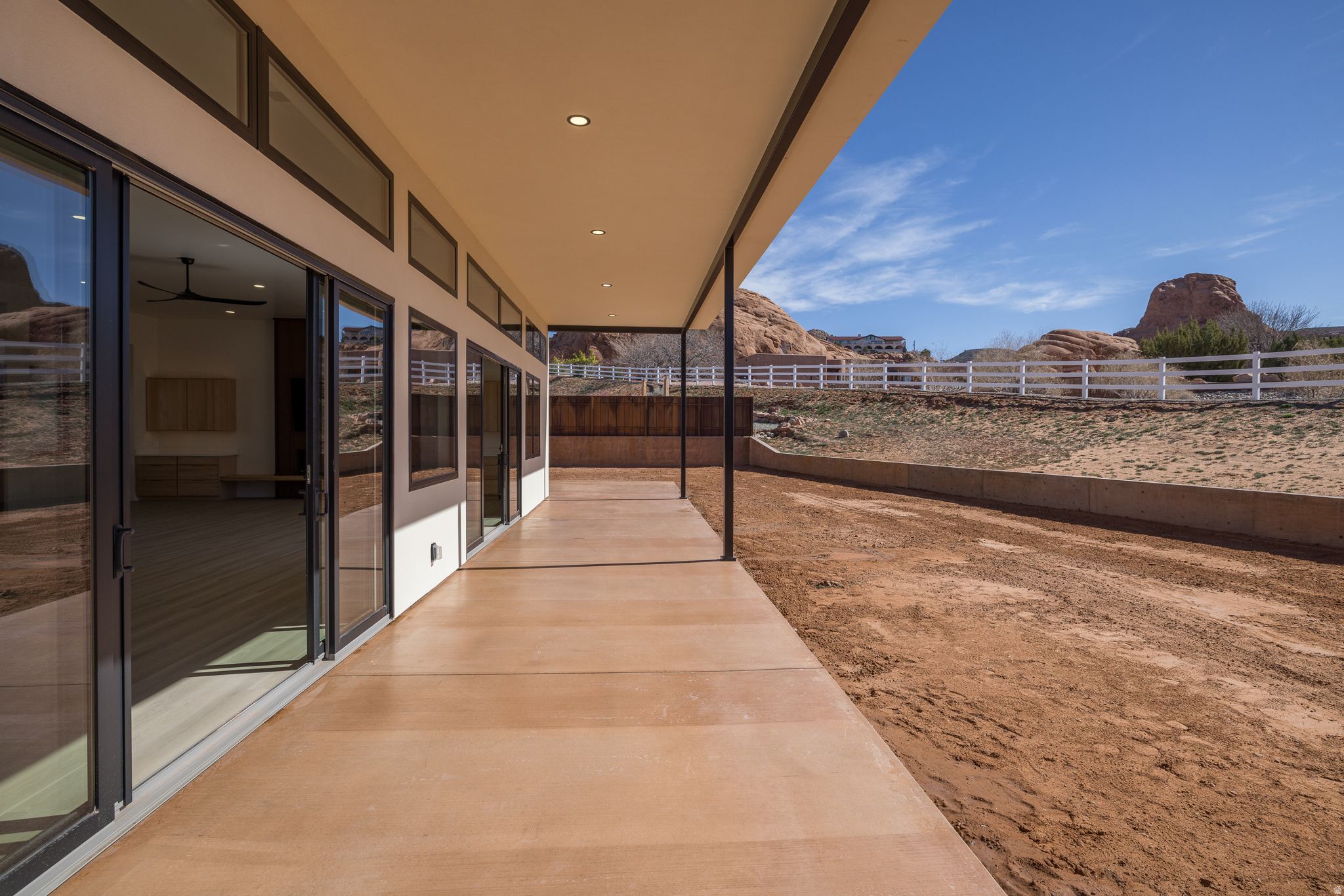 PUESTA DEL SOL - Residential