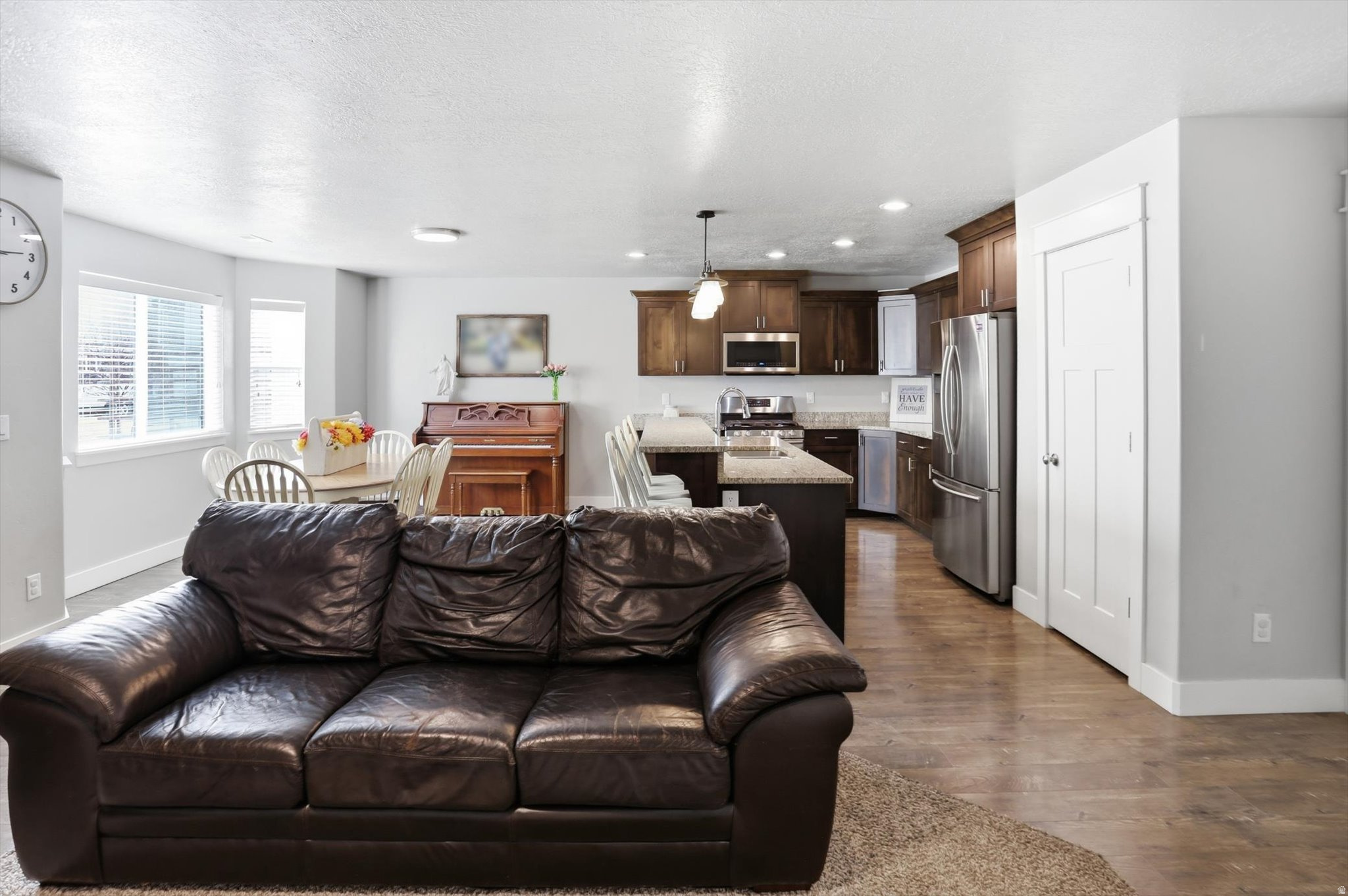 GREEN MEADOW VILLAS - Residential