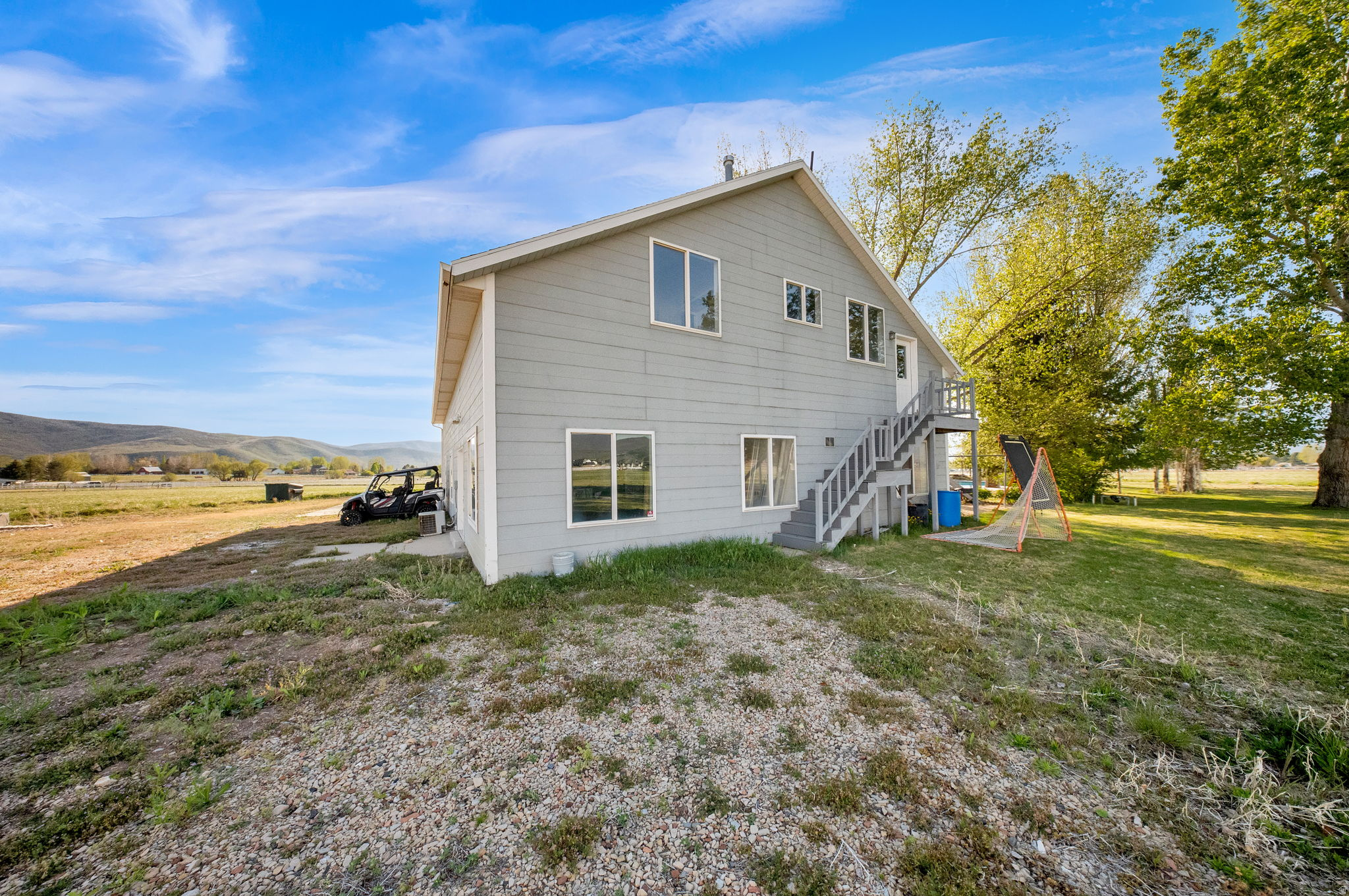 CREEK SIDE - Residential