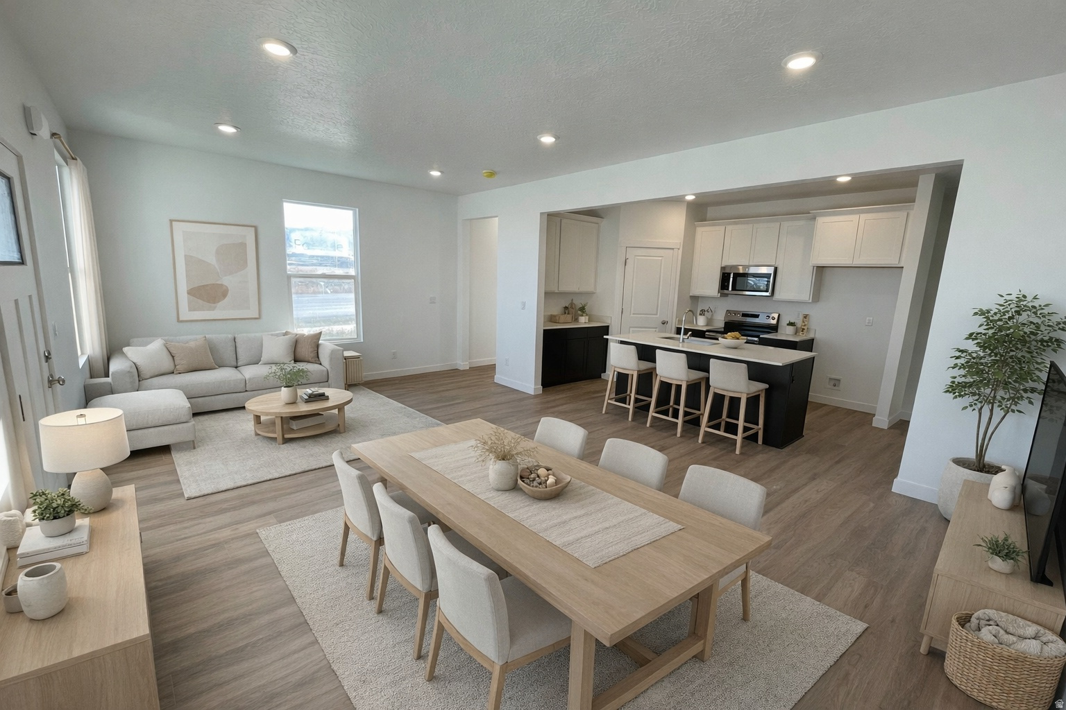 BEACON POINTE - Residential