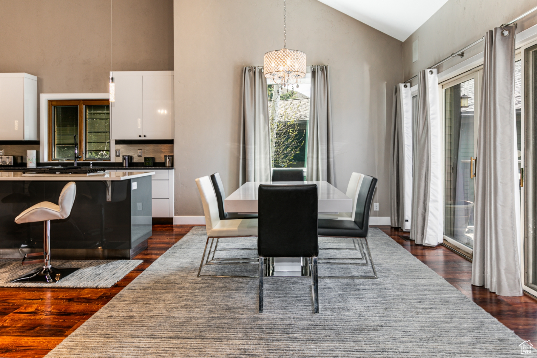 Park City, Utah 84060, United States, 3 Bedrooms Bedrooms, ,3 BathroomsBathrooms,Residential,Pending,58700