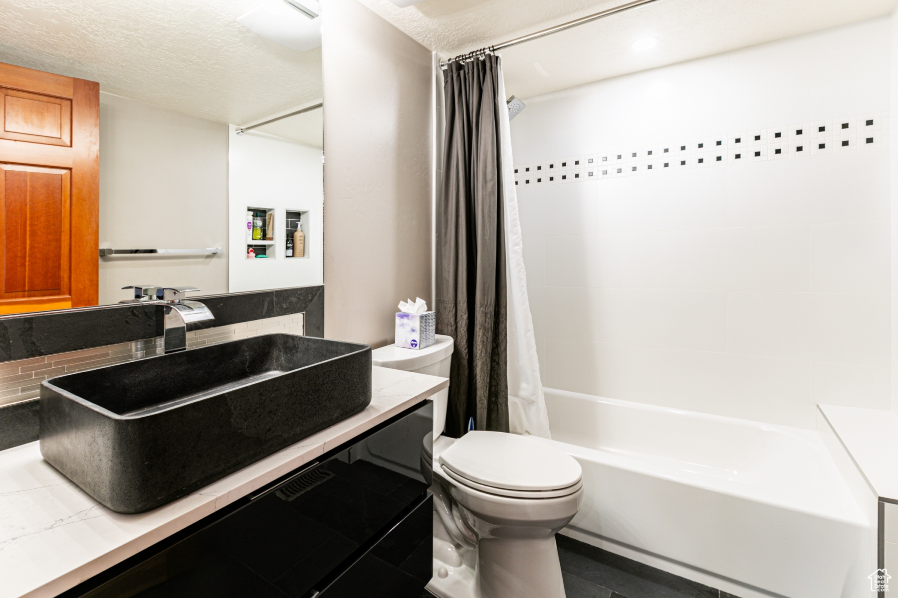 Park City, Utah 84060, United States, 3 Bedrooms Bedrooms, ,3 BathroomsBathrooms,Residential,Pending,58700