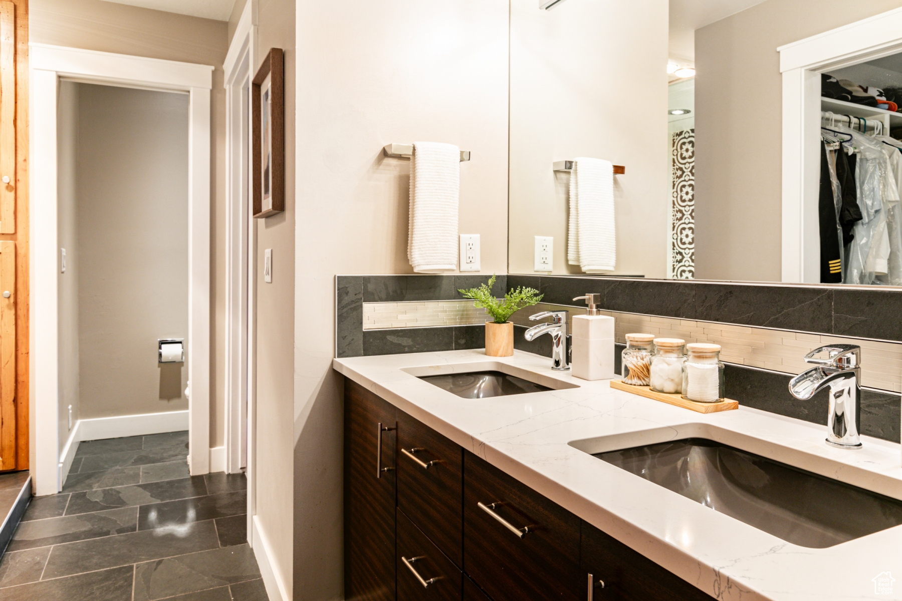 Park City, Utah 84060, United States, 3 Bedrooms Bedrooms, ,3 BathroomsBathrooms,Residential,Pending,58700