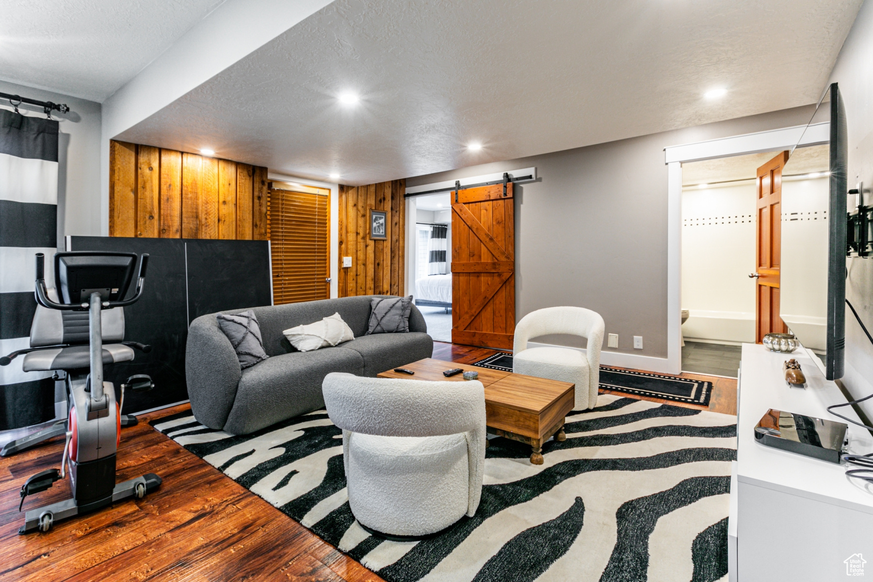 Park City, Utah 84060, United States, 3 Bedrooms Bedrooms, ,3 BathroomsBathrooms,Residential,Pending,58700