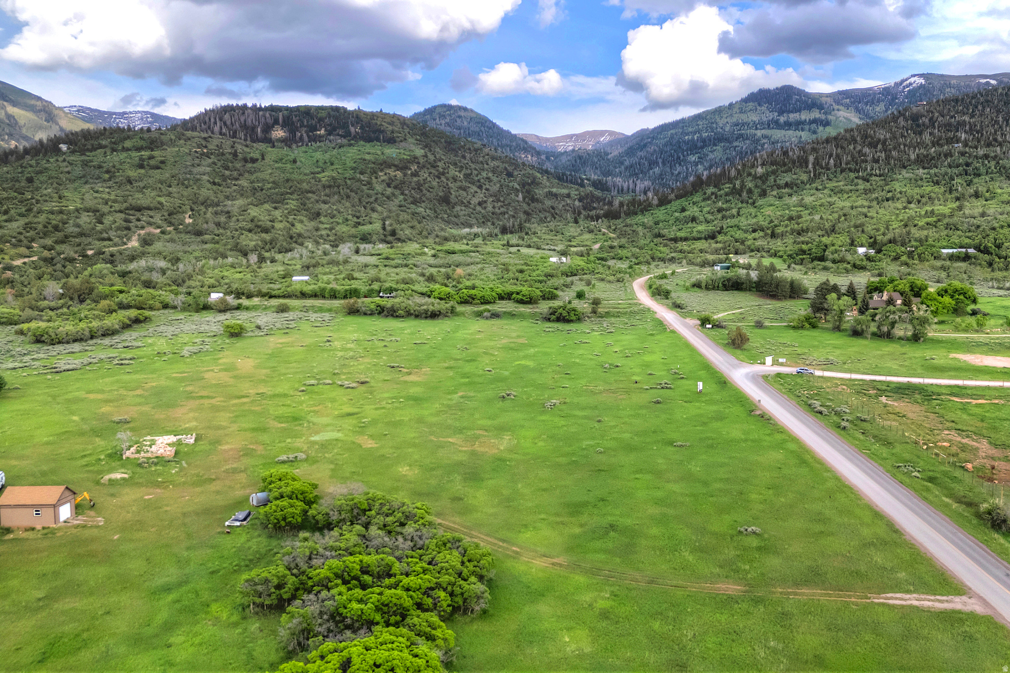 SUNDOWNER WEST - Land