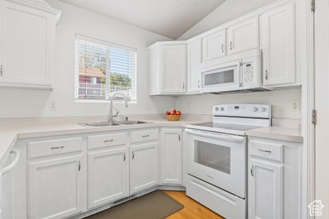 Tiny photo for 4015 S PANORAMA DR W, Saratoga Springs, UT 84045 (MLS # 2189989)