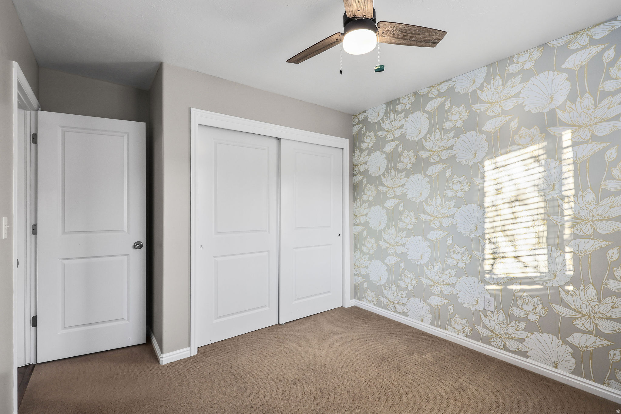 ERICKSON MEADOWS - Residential