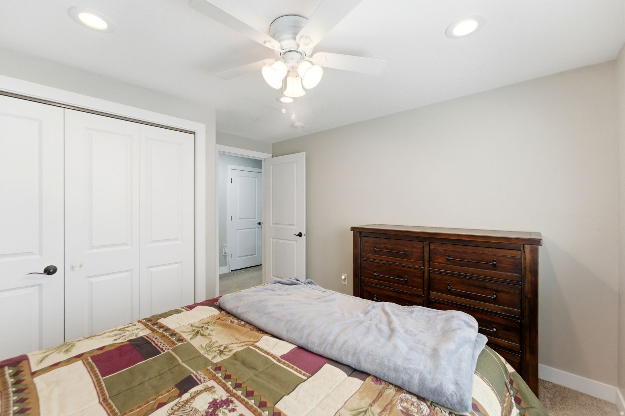 CEDAR HOLLOW TOWNHOMES - Residential