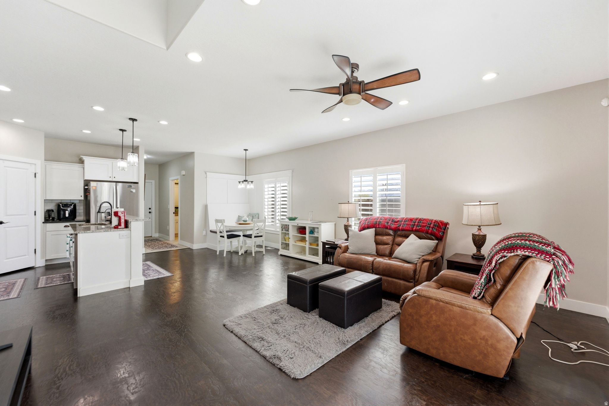 CEDAR HOLLOW TOWNHOMES - Residential