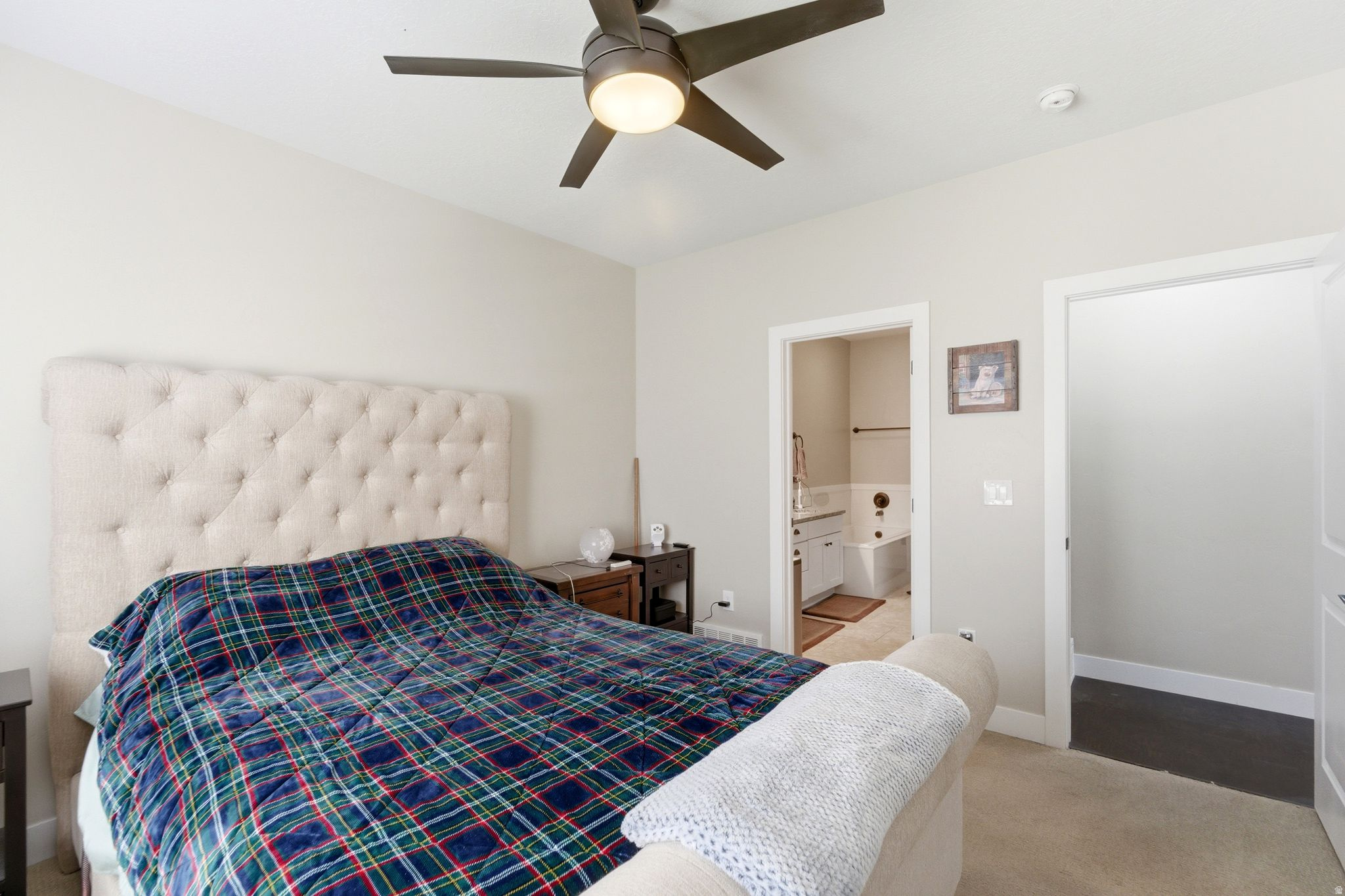 CEDAR HOLLOW TOWNHOMES - Residential