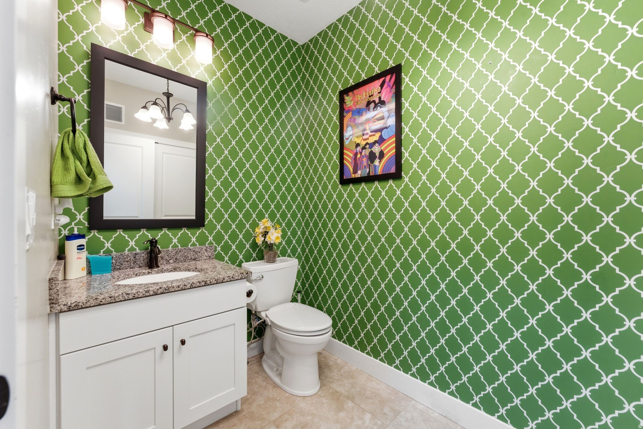 CEDAR HOLLOW TOWNHOMES - Residential