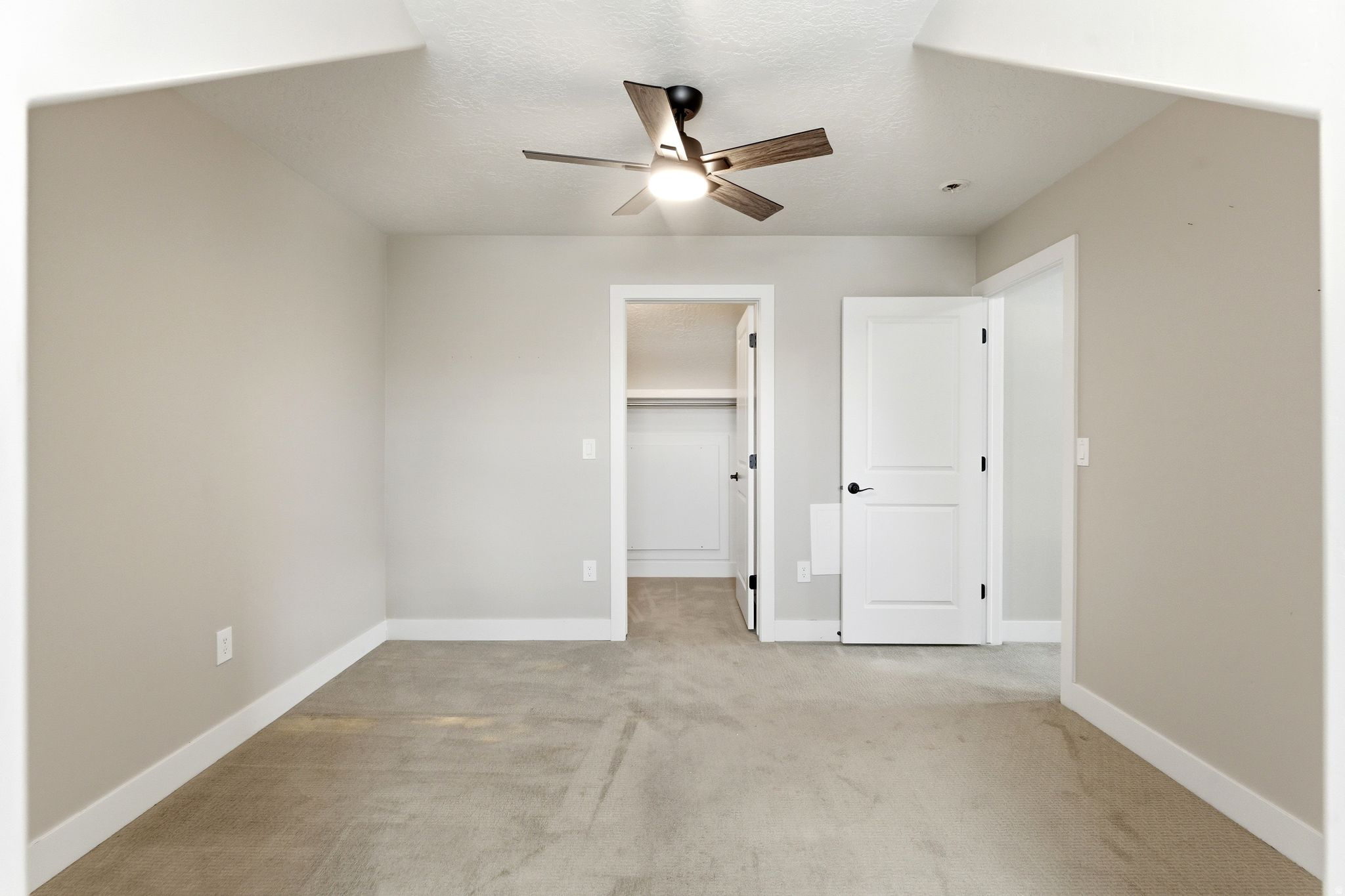 CEDAR HOLLOW TOWNHOMES - Residential