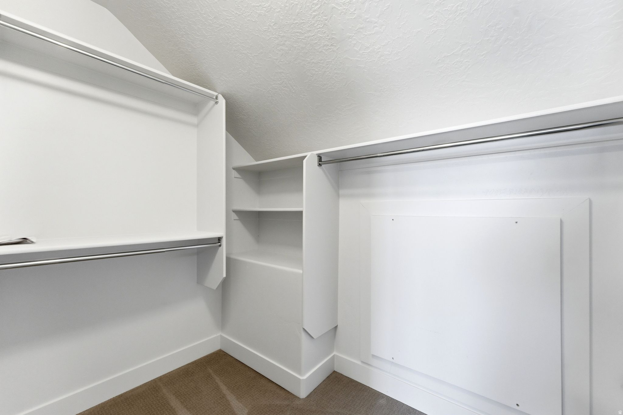 CEDAR HOLLOW TOWNHOMES - Residential