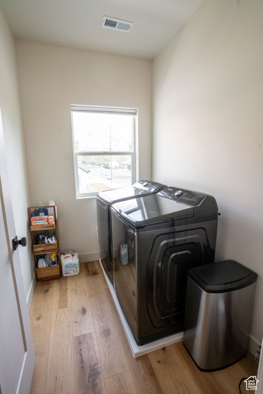 HOLDAWAY PARK - Residential
