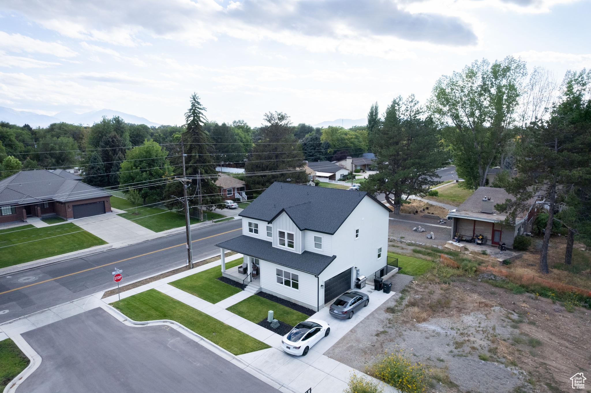 HOLDAWAY PARK - Residential